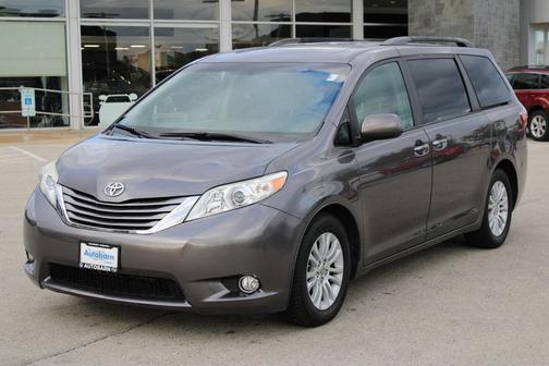 2015 Toyota Sienna XLE
