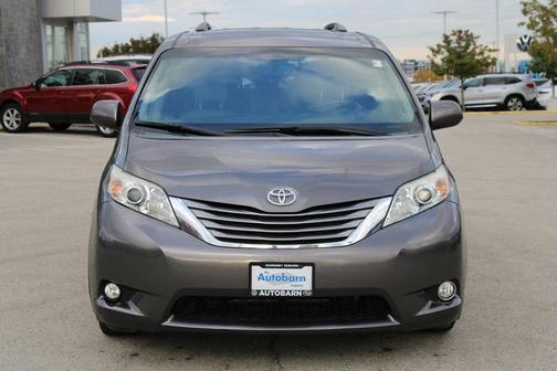 2015 Toyota Sienna XLE