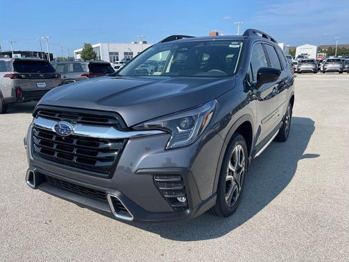 Magnetite Gray Metallic 2026 Subaru Ascent Touring 7-Passenger