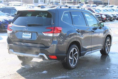 2023 Subaru Forester Touring