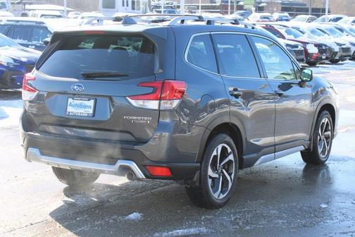 2023 Subaru Forester Touring