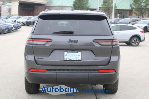 Baltic Gray Metallic Clearcoat 2024 Jeep Grand Cherokee L Altitude
