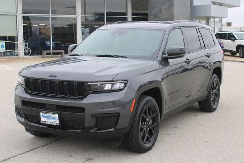Baltic Gray Metallic Clearcoat 2024 Jeep Grand Cherokee L Altitude