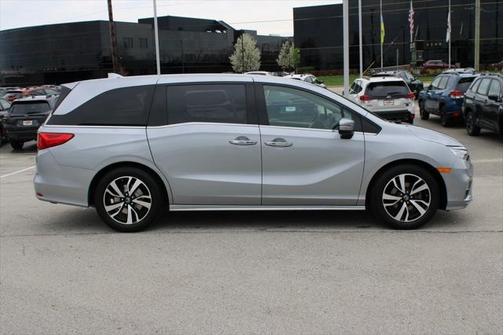 2019 Honda Odyssey Elite