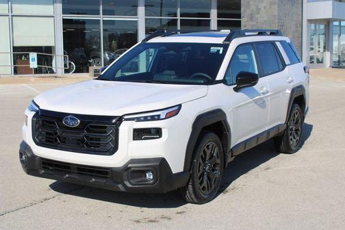 Crystal White Pearl 2026 Subaru Outback Limited XT