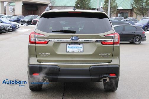 Autumn Green Metallic 2026 Subaru Ascent Limited 8-Passenger