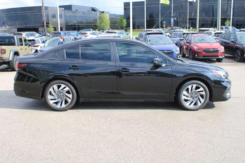 Crystal Black Silica 2023 Subaru Legacy Limited