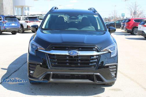 Crystal Black Silica 2026 Subaru Ascent Limited 7-Passenger