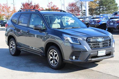2023 Subaru Forester Premium