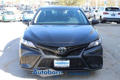 Midnight Black Metallic 2024 Toyota Camry SE