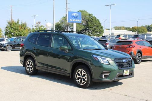 2023 Subaru Forester Premium
