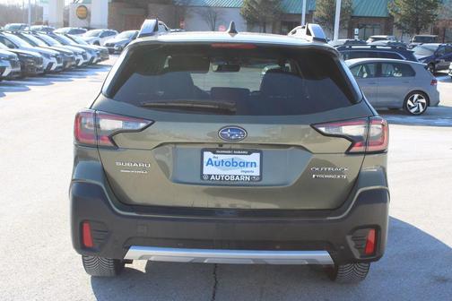 2022 Subaru Outback Touring XT