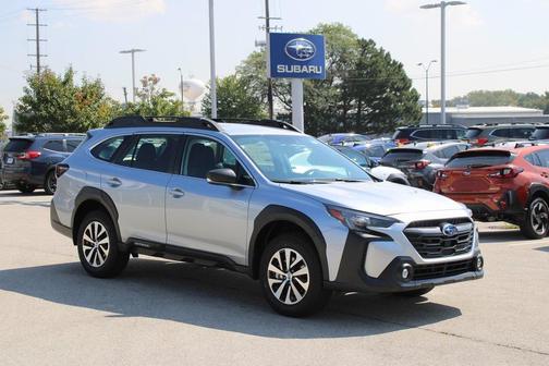 2025 Subaru Outback Base