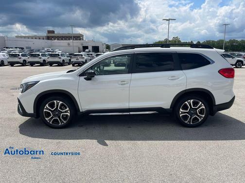 Crystal White Pearl 2025 Subaru Ascent Limited 7-Passenger