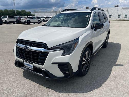 Crystal White Pearl 2025 Subaru Ascent Limited 7-Passenger