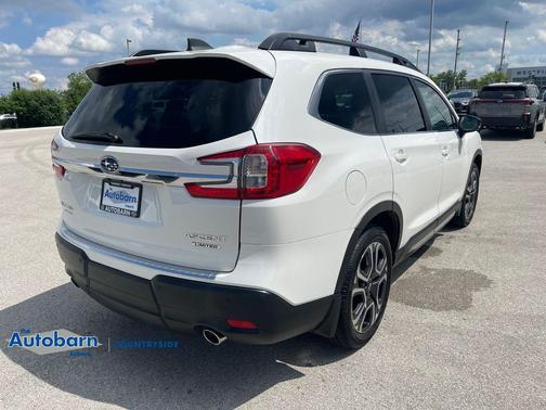 Crystal White Pearl 2025 Subaru Ascent Limited 7-Passenger
