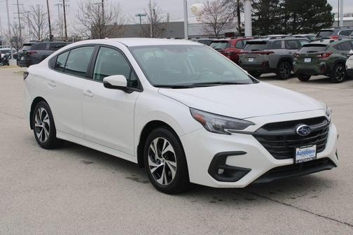 Crystal White Pearl 2025 Subaru Legacy Premium