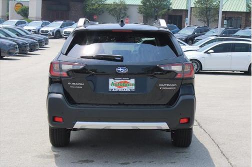 2025 Subaru Outback Touring XT