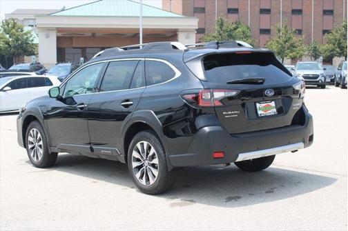 2025 Subaru Outback Touring XT