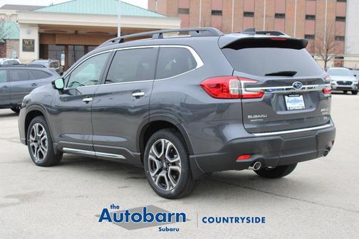 Magnetite Gray Metallic 2026 Subaru Ascent Touring 7-Passenger
