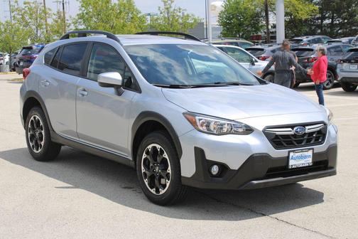 Ice Silver Metallic 2023 Subaru Crosstrek Premium