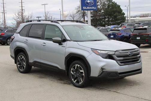 2025 Subaru Forester Hybrid Premium