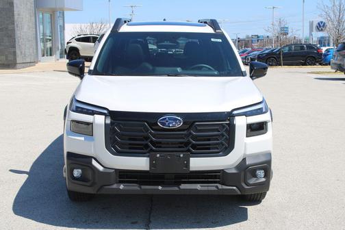 Crystal White Pearl 2026 Subaru Outback Touring