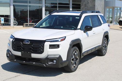 Crystal White Pearl 2026 Subaru Outback Touring