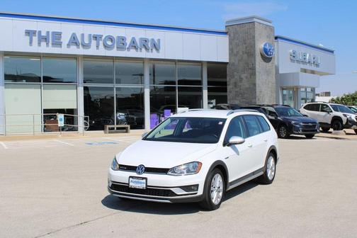2017 Volkswagen Golf Alltrack TSI S