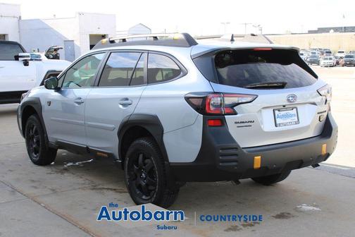 Ice Silver Metallic 2025 Subaru Outback Wilderness