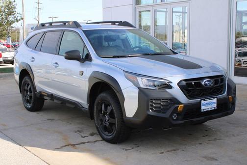 Ice Silver Metallic 2025 Subaru Outback Wilderness