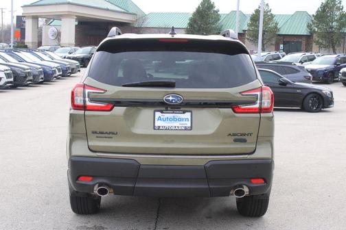 Autumn Green Metallic 2026 Subaru Ascent Onyx Edition Touring 7-Passenger