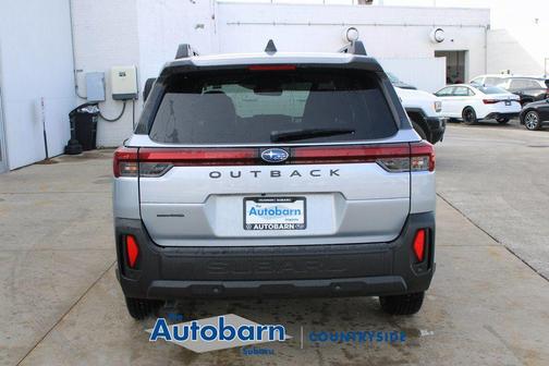 Ice Silver Metallic 2026 Subaru Outback Limited