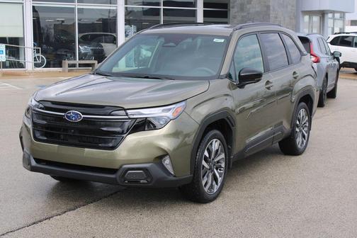 Autumn Green Metallic 2026 Subaru Forester Touring