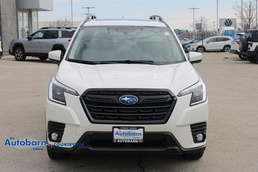 Crystal White Pearl 2024 Subaru Forester Premium