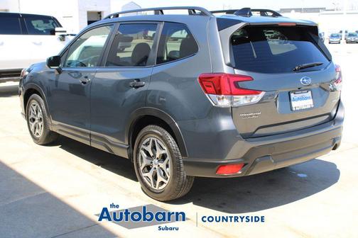 Magnetite Gray Metallic 2024 Subaru Forester Premium