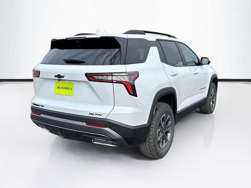 Polar White 2026 Chevrolet Equinox ACTIV