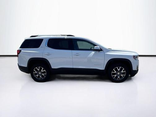 Summit White 2023 GMC Acadia SLT
