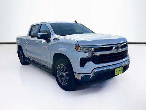 Summit White 2026 Chevrolet Silverado 1500 LT