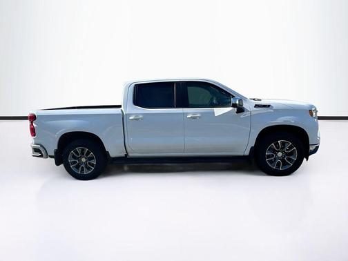 Summit White 2026 Chevrolet Silverado 1500 LT