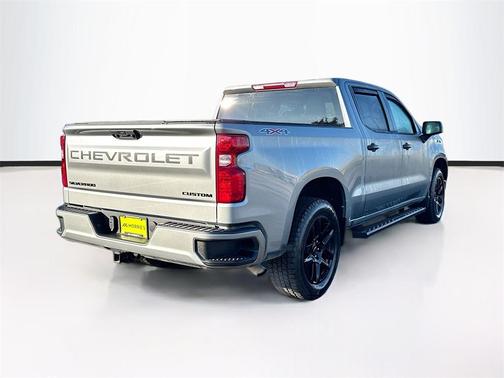 2023 Chevrolet Silverado 1500 Custom