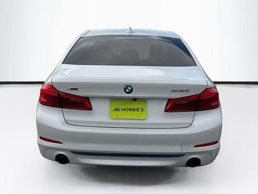 2019 BMW 530 i xDrive