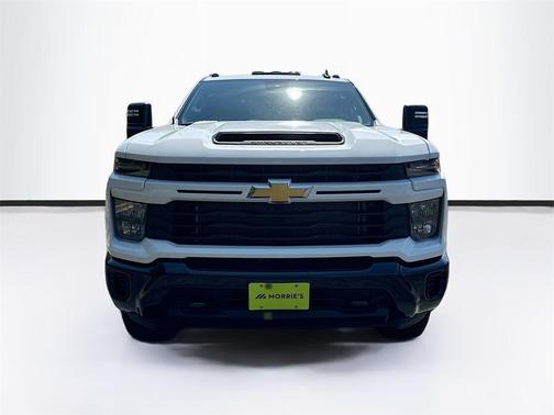 2025 Chevrolet Silverado 2500 Custom