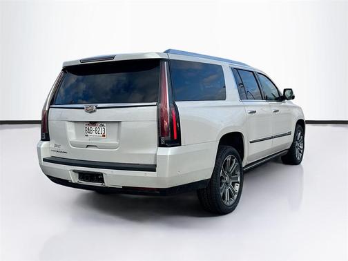 2018 Cadillac Escalade ESV Premium Luxury