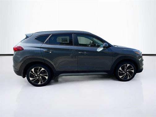 2021 Hyundai TUCSON Sport