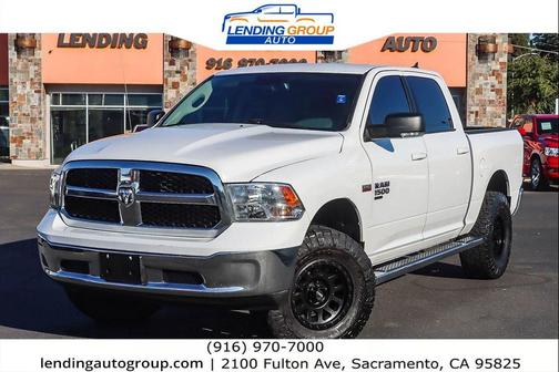 2019 RAM 1500 SLT