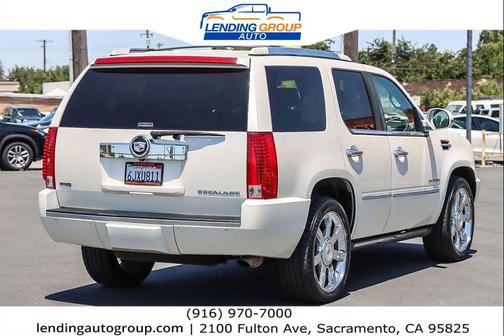 2010 Cadillac Escalade Premium