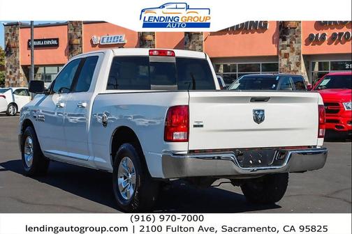 2017 RAM 1500 SLT