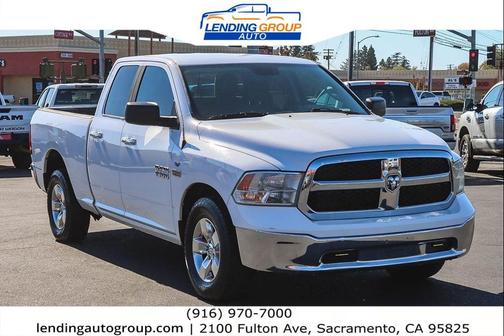 2017 RAM 1500 SLT
