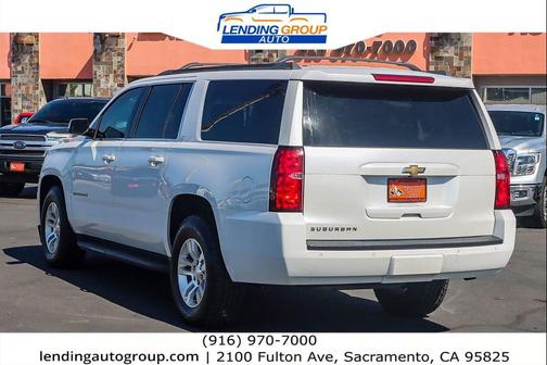 2017 Chevrolet Suburban LT